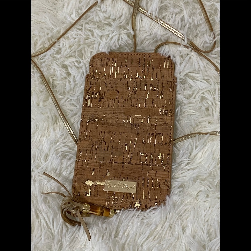 #1 Faux Wood Slim Cellphone Wallet